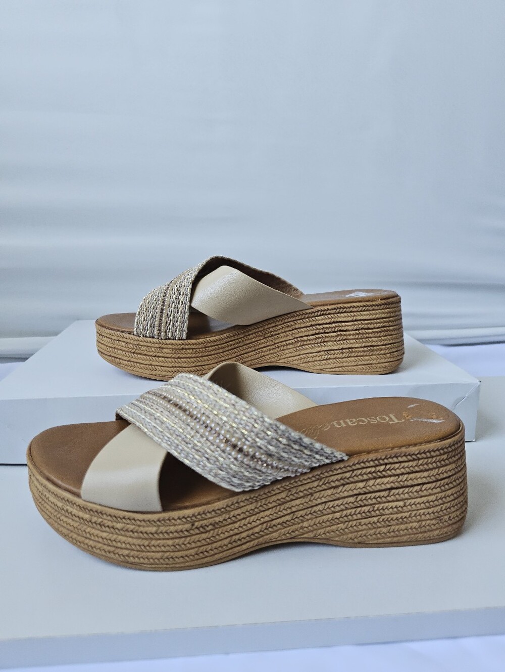 Toscanella Italy Neutral Metallic Wedge Platform Sandals - Size 7 - Picture 3 of 16